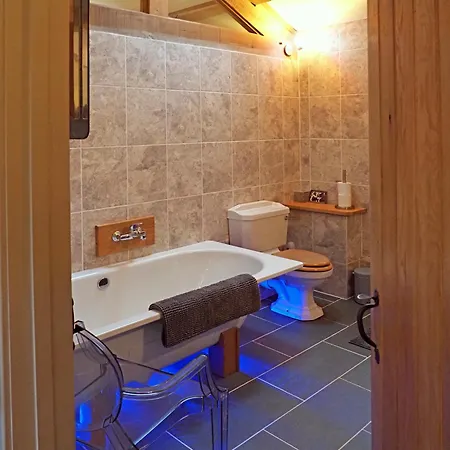 Nyaraló The Cow House